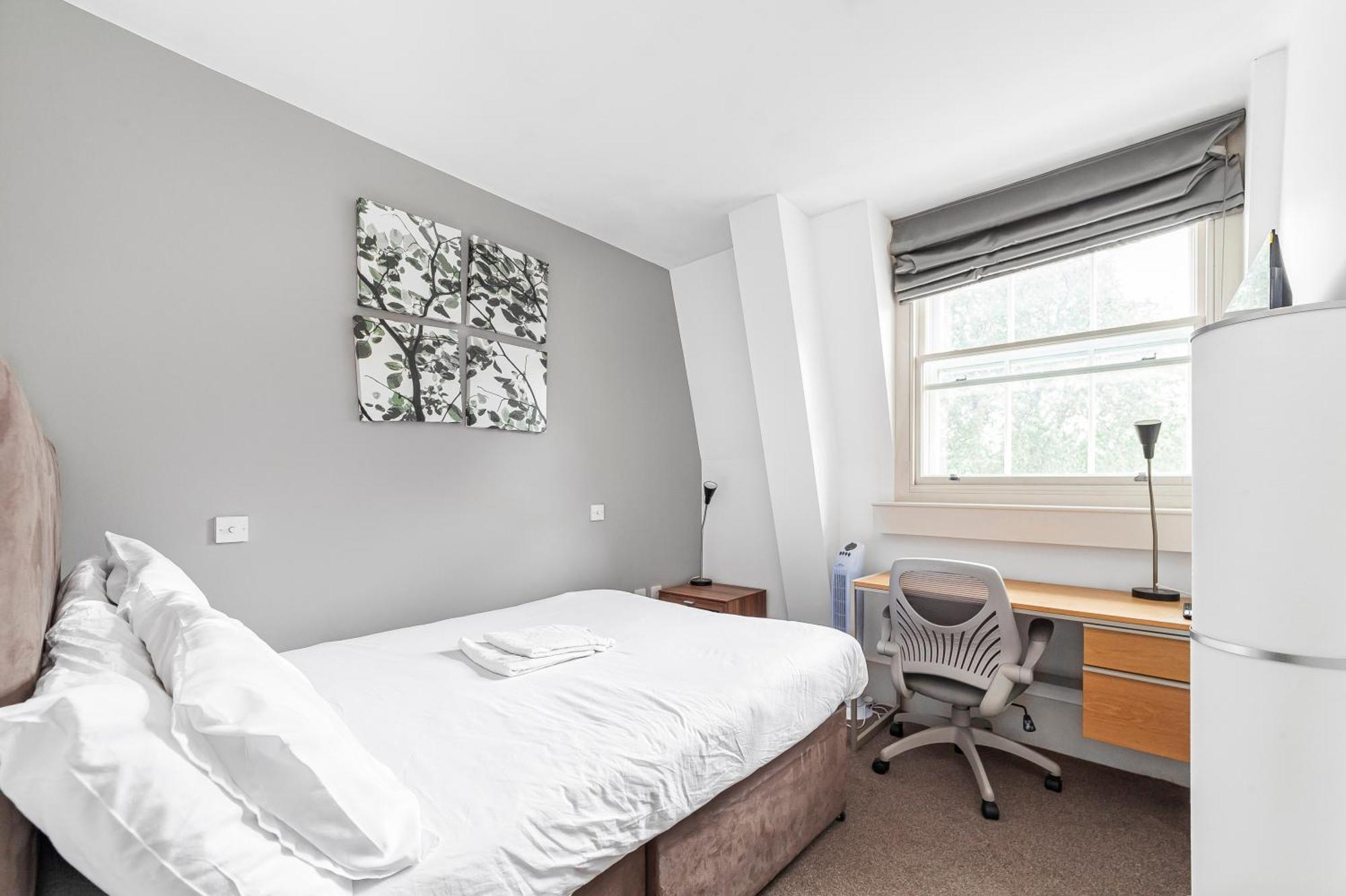 Deluxe Holborn Two Bedroom Apartment 런던 외부 사진
